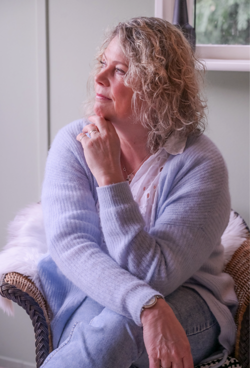 Image at leftside of section.